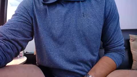  JONAS BEARD  online show from February 26, 7:38 pm