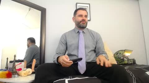  JONAS BEARD  online show from November 4, 4:50 pm