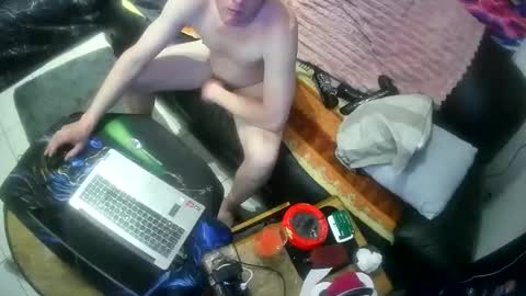 Snapshot of jonasbauwens chatting on February 25, 8:51 pm jonasbauwens online show from February 25, 8:51 pm