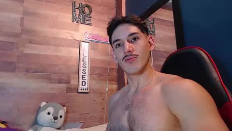 jonathancast08 online show from October 22, 12:49 pm