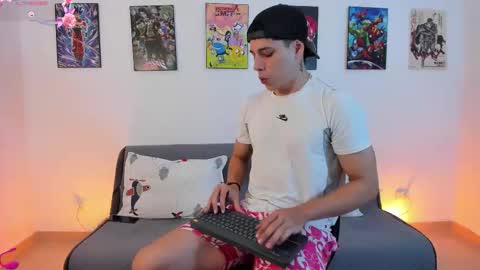 Instagram jonathanfit14 online show from January 9, 9:27 pm