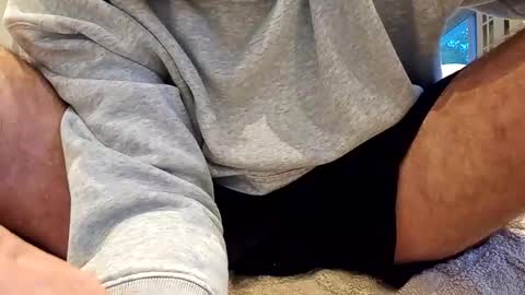 Snapshot of jonesy420xoo chatting on November 5, 12:43 am jonesy420xoo online show from November 5, 12:43 am