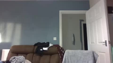 Snapshot of jonlow1 chatting on March 3, 5:18 pm jonlow1 online show from March 3, 5:18 pm