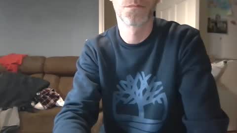 Snapshot of jonlow1 chatting on March 9, 10:30 pm jonlow1 online show from March 9, 10:30 pm