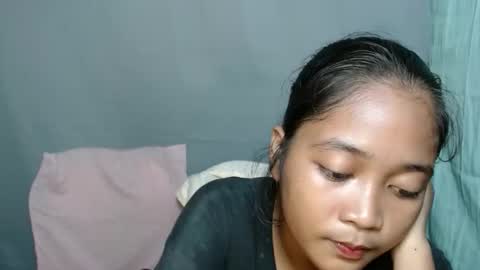 jonna2568 online show from September 23, 6:38 am