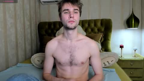 Snapshot of jonnahhell chatting on November 23, 2:50 pm Jonah online show from November 23, 2:50 pm