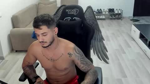 jonnyporn1 online show from September 17, 11:12 am