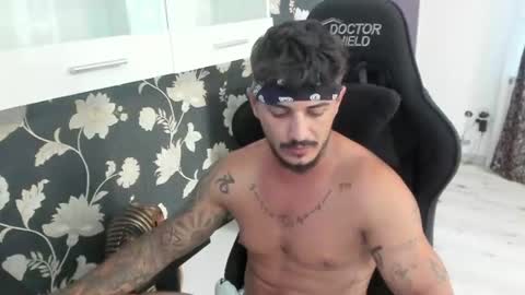 Snapshot of jonnyporn1 chatting on July 19, 4:11 pm jonnyporn1 online show from July 19, 4:11 pm