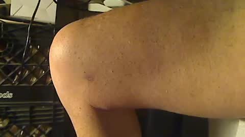 Snapshot of jonr2100 chatting on February 28, 7:09 am Jon online show from February 28, 7:09 am