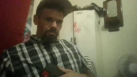 jonthanrayurias760 online show from May 13, 7:55 pm