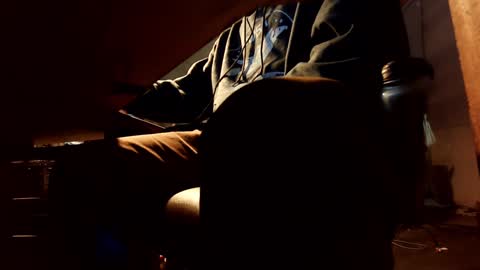 Snapshot of jontn_swift chatting on December 22, 5:56 am Jonathon Swift online show from December 22, 5:56 am