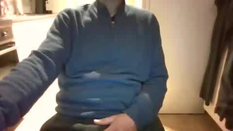 Snapshot of jop55 chatting on April 4, 7:17 am Jop55 online show from April 4, 7:17 am