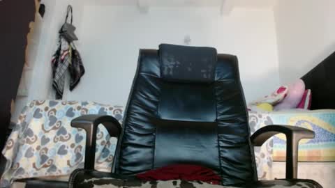 Snapshot of jordan33blake chatting on December 7, 1:36 am jordan33blake online show from December 7, 1:36 am