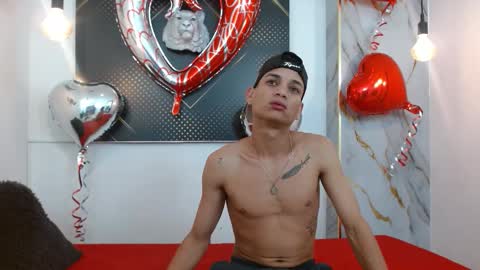 Snapshot of jordanandandrew chatting on February 13, 9:55 pm jordanandandrew online show from February 13, 9:55 pm