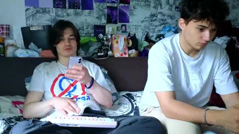 Snapshot of jordanjockk chatting on May 15, 10:44 am Jordan online show from May 15, 10:44 am
