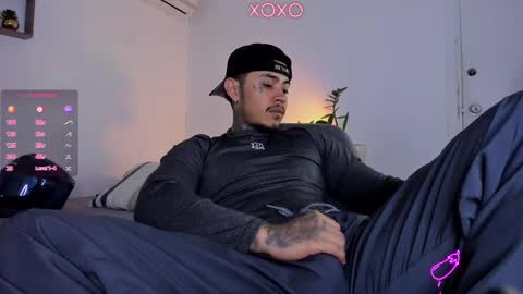 Jordan Smith online show from February 11, 8:42 pm