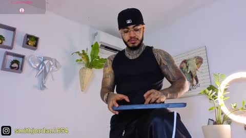 Jordan Smith online show from September 18, 9:17 pm