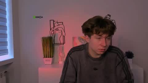 jordi_ser online show from October 24, 8:33 am