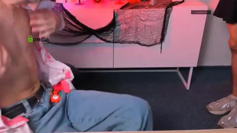 jordi_ser online show from October 31, 9:27 pm