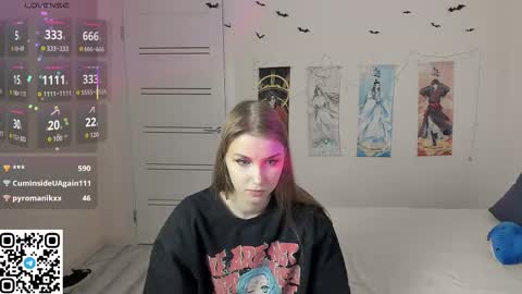 Mila online show from November 6, 3:18 am