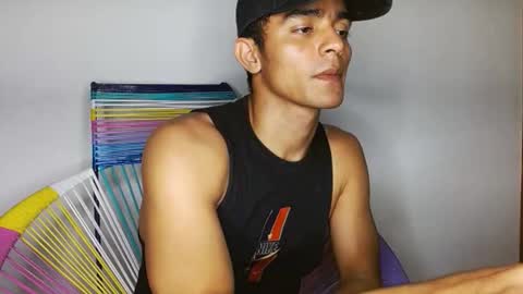 jose19980103 online show from April 22, 2:36 am