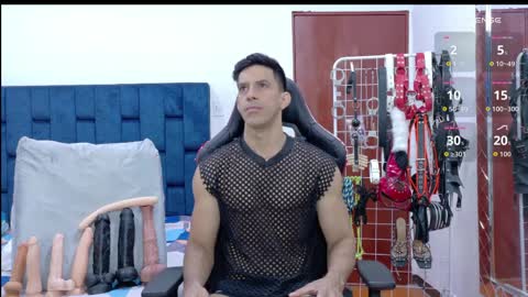 jose_rumbero91 online show from April 4, 2:03 pm
