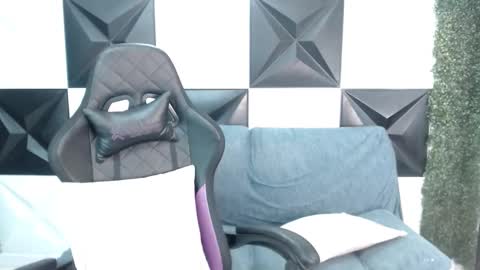 jose_sexycumm online show from January 12, 9:29 pm