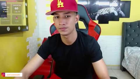 jose_sexycumm online show from November 22, 8:19 pm