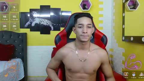 jose_sexycumm online show from December 19, 7:43 pm