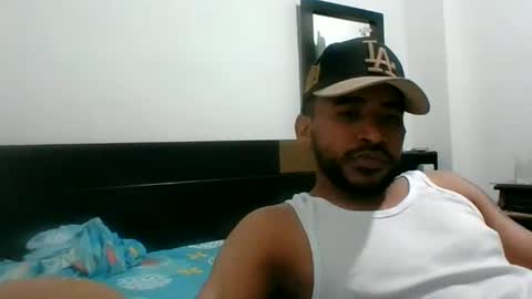 Anonimusjb online show from June 28, 2:01 pm