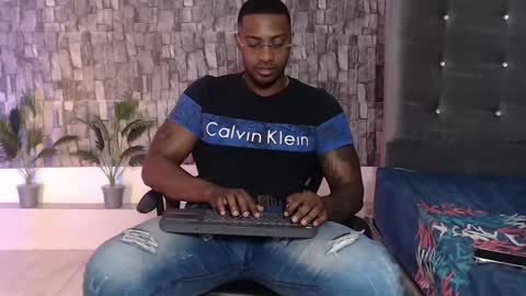 Jackson online show from November 27, 3:03 pm