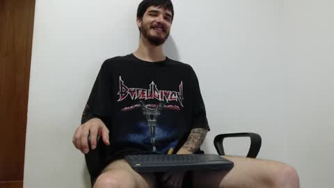 Snapshot of joseh0se chatting on April 8, 6:46 am alejandro online show from April 8, 6:46 am