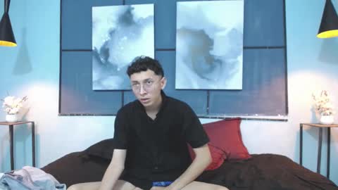 Snapshot of josep_latin_18 chatting on December 4, 6:50 pm josep_latin_18 online show from December 4, 6:50 pm