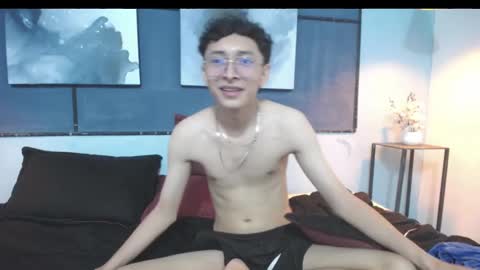 Snapshot of josep_latin_18 chatting on December 16, 10:13 pm josep_latin_18 online show from December 16, 10:13 pm