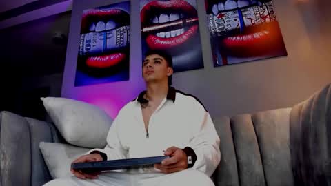 JOSEPH  online show from November 16, 12:11 pm