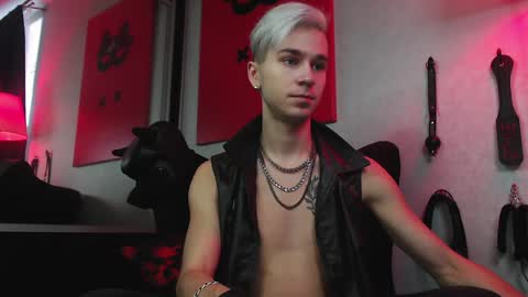 Master Joseph online show from December 17, 8:01 am