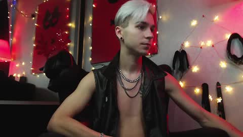 Master Joseph online show from December 22, 12:16 pm