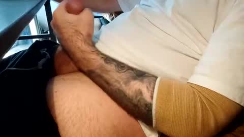 Snapshot of joseph_darsy chatting on September 15, 10:59 am joseph_darsy online show from September 15, 10:59 am