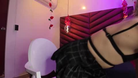 Snapshot of josephinelancaster chatting on March 9, 8:21 pm josephinelancaster online show from March 9, 8:21 pm