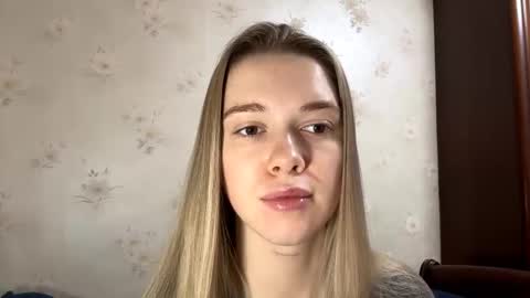 Snapshot of josephstahnke chatting on December 16, 5:34 am Anessa online show from December 16, 5:34 am