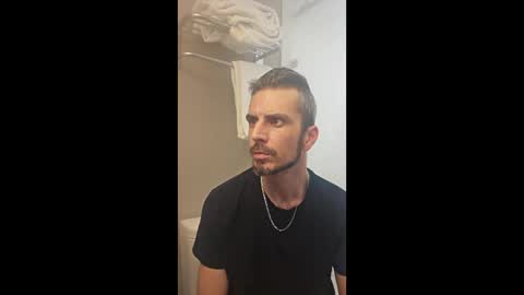 Snapshot of josh780edm chatting on February 25, 6:17 pm josh780edm online show from February 25, 6:17 pm