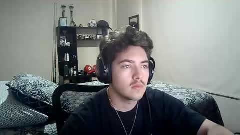 Josh online show from November 25, 6:41 pm