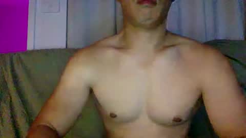 Snapshot of joshasian0713 chatting on April 15, 12:56 pm joshasian0713 online show from April 15, 12:56 pm