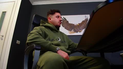 JoshKnight online show from February 26, 5:31 am