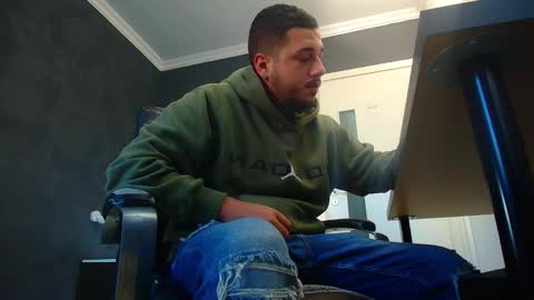 JoshKnight online show from September 19, 4:47 am