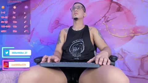 joshmiller___ online show from November 19, 2:11 am