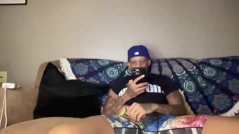 joshperrygoon online show from December 23, 4:44 am