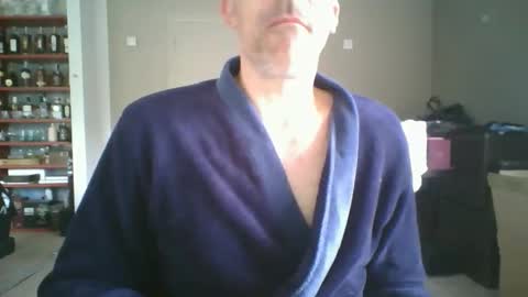 joshua154197 online show from April 3, 8:23 am