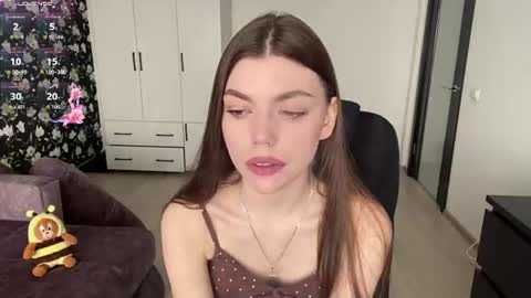 Ivy online show from June 27, 8:41 am