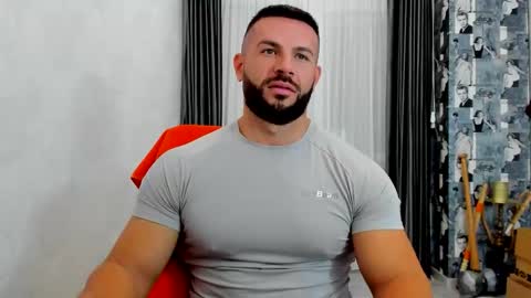 joshuamuscle69 online show from September 29, 3:39 pm